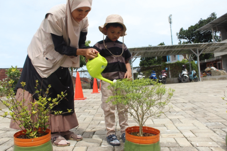 Sekolah Alam Castalia (SACA) (11)